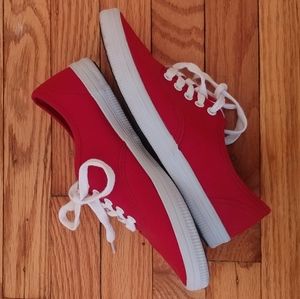 Light-weight Sneakers